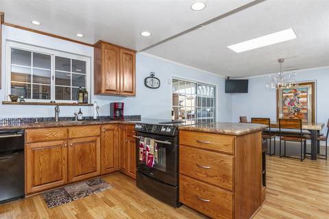 1951 Rockhoff Ln, Escondido, CA 92026 photo 9