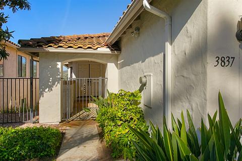 3837 Elderberry Gln, Escondido, CA 92025 photo 2