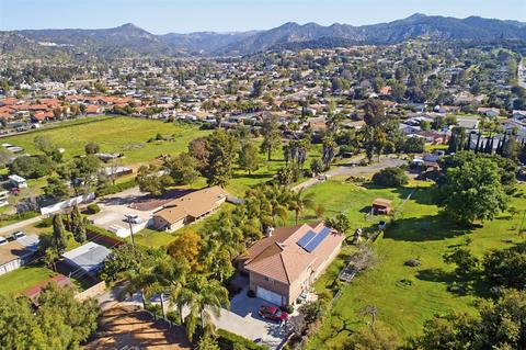 404 S Citrus, Escondido, CA 92027 photo 1