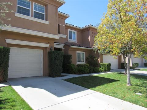 45251 Saint Tisbury St, Temecula, CA 92592 photo 2