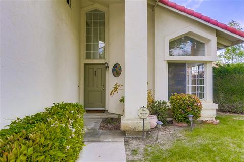 3415 Meadow Vw, Oceanside, CA 92058 photo 2