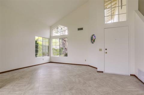 3415 Meadow Vw, Oceanside, CA 92058 photo 3