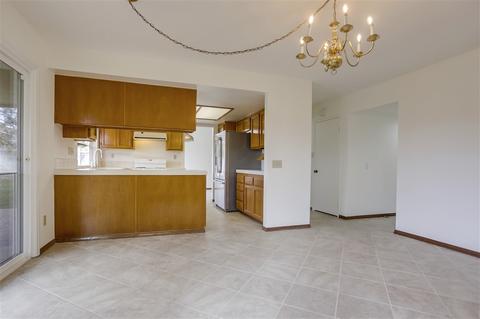 3415 Meadow Vw, Oceanside, CA 92058 photo 8