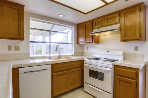 3415 Meadow Vw, Oceanside, CA 92058 photo 6