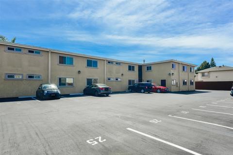 1450 Iris Ave #32, Imperial Beach, CA 91932 photo 24