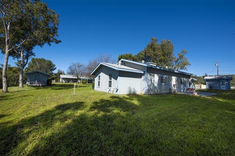 1717 Pine, Ramona, CA 92065 photo 4