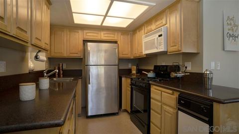 1112 S Pacific St #1D, Oceanside, CA 92054 photo 9