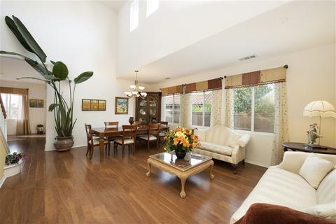 3458 Ravine Dr, Carlsbad, CA 92010 photo 2