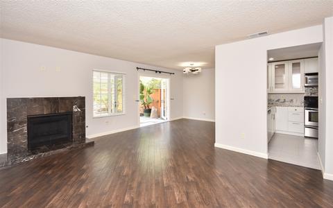 2910 Lancaster Rd, Carlsbad, CA 92010 photo 2