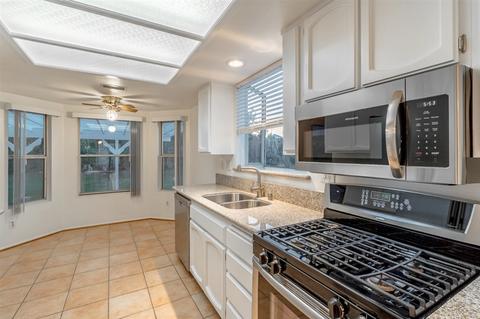 5264 Champlain, Oceanside, CA 92056 photo 9