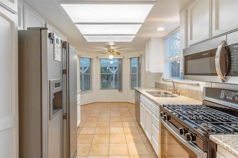 5264 Champlain, Oceanside, CA 92056 photo 10