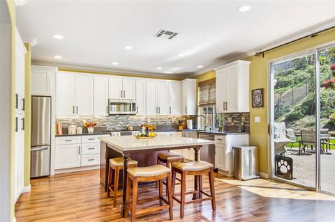 4945 Verona St, Oceanside, CA 92056 photo 9