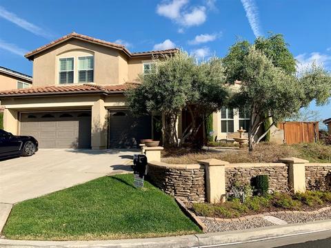 1651 Stonehaven Ct, El Cajon, CA 92019 photo 2