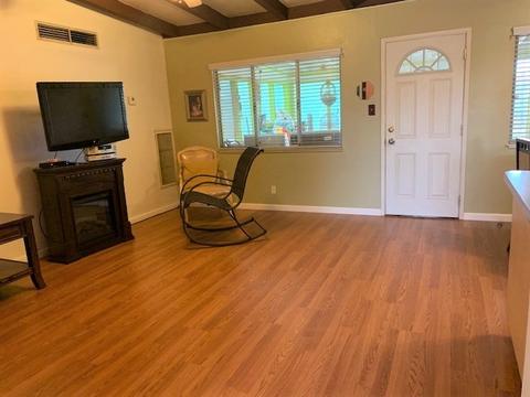435 Driftwood, El Centro, CA 92243 photo 4