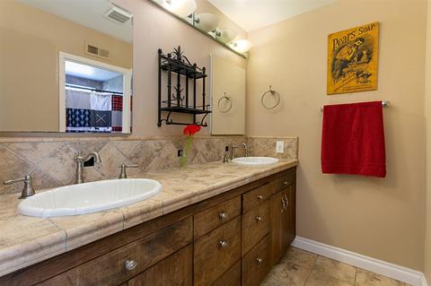 3577 Prestwick Cir, Oceanside, CA 92056 photo 10