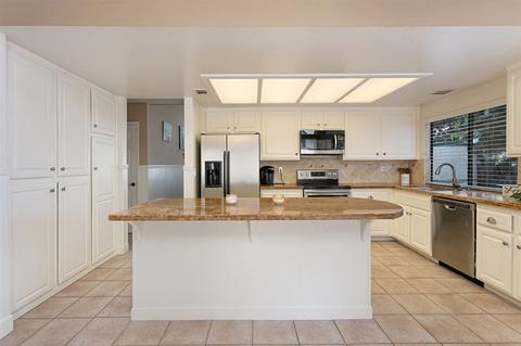 3577 Prestwick Cir, Oceanside, CA 92056 photo 22