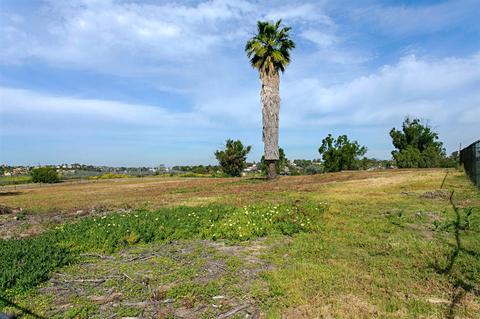 1447 Hedionda Ave, Vista, CA 92081 photo 21