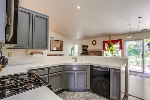 23 Avenida Descanso, Oceanside, CA 92057 photo 10