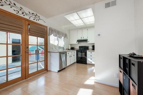 10594 Kerrigan Ct, Santee, CA 92071 photo 9