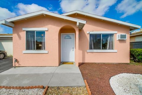 155 Avenida Del Gado, Oceanside, CA 92057 photo 1