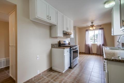 155 Avenida Del Gado, Oceanside, CA 92057 photo 10