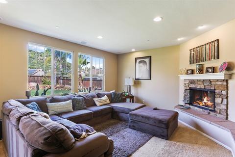 2960 Burnet Dr, Escondido, CA 92027 photo 8