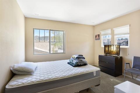 2960 Burnet Dr, Escondido, CA 92027 photo 16