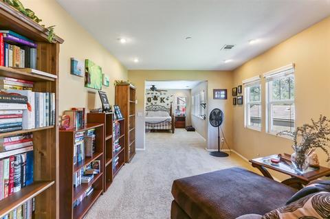2960 Burnet Dr, Escondido, CA 92027 photo 11
