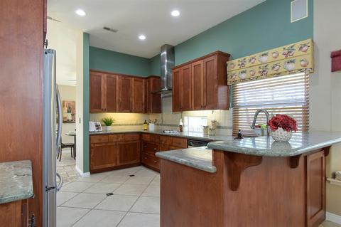 2135 Willowbrook St, Escondido, CA 92029 photo 10