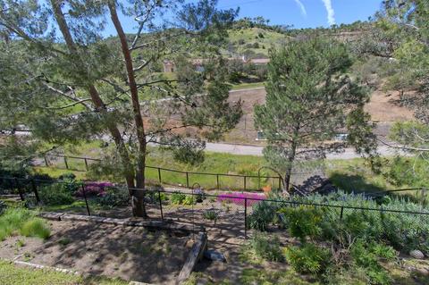 2135 Willowbrook St, Escondido, CA 92029 photo 25