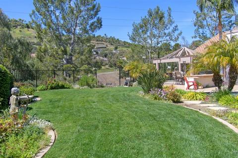 2135 Willowbrook St, Escondido, CA 92029 photo 24