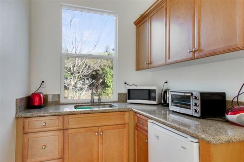 995 Audrey Pl, Vista, CA 92084 photo 16
