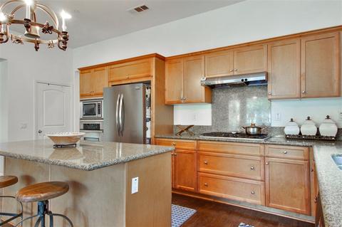 995 Audrey Pl, Vista, CA 92084 photo 8