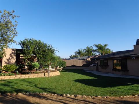 820 Palm Ter, Escondido, CA 92025 photo 7