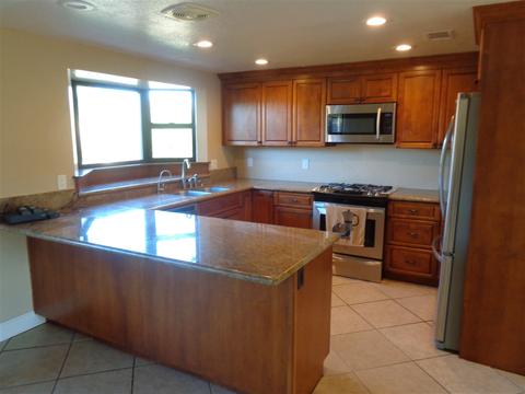 820 Palm Ter, Escondido, CA 92025 photo 17