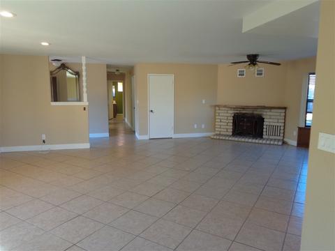 820 Palm Ter, Escondido, CA 92025 photo 15