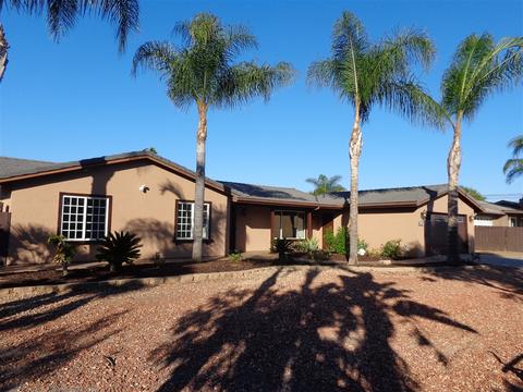 820 Palm Ter, Escondido, CA 92025 photo 2