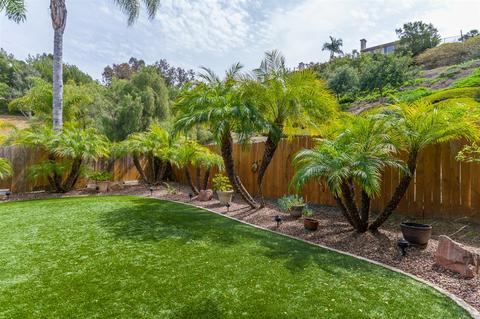 1024 Gallery Dr, Oceanside, CA 92057 photo 25