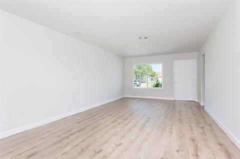 1547 Rolling Hills Dr, Oceanside, CA 92056 photo 4