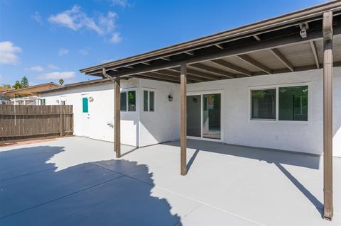1547 Rolling Hills Dr, Oceanside, CA 92056 photo 20