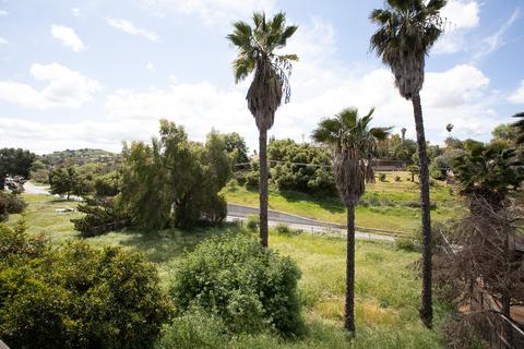 1933 Kinross Ct, Escondido, CA 92027 photo 1
