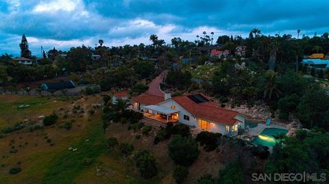 757 Mason Cir, Vista, CA 92084 photo 24