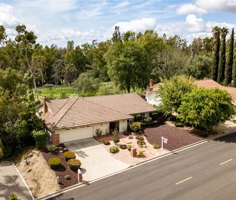 17004 Cloudcroft Dr, Poway, CA 92064 photo 2