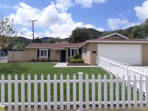 8081 Poplin Dr, Santee, CA 92071 photo 1