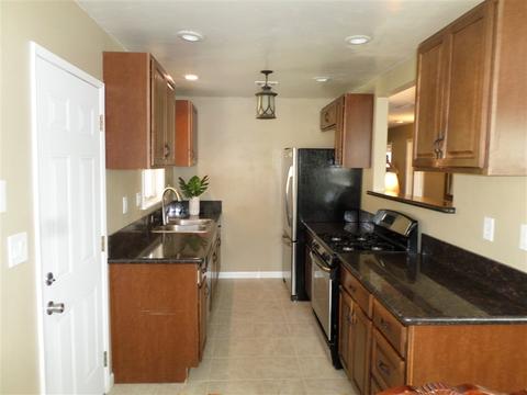 8081 Poplin Dr, Santee, CA 92071 photo 7