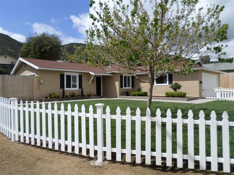 8081 Poplin Dr, Santee, CA 92071 photo 2