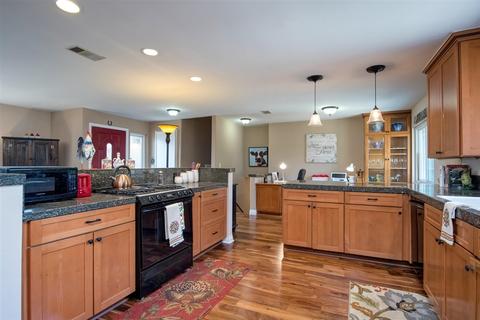 2216 Zabyn, Oceanside, CA 92054 photo 6