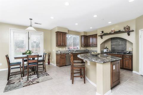 2339 Carioca, Vista, CA 92084 photo 16