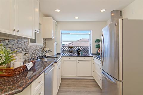 929 Robley Pl, Cardiff, CA 92007 photo 11