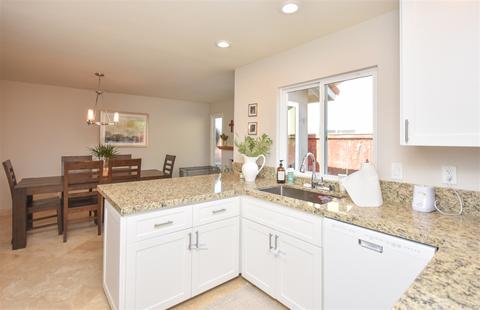4909 Meadowbrook Dr, Oceanside, CA 92056 photo 10